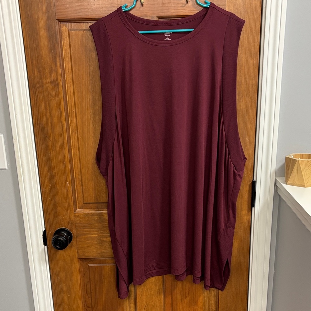 Old Navy❤️ Active Ultralite Round Neck Maroon Tank Top Side Slit - Size 4X EUC